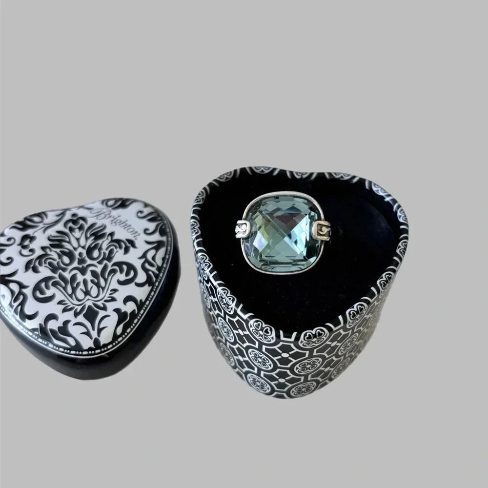 Brighton "VENUS RISING" Swarovski Crystal Solitaire Ring! Size 5 Blue Crystal